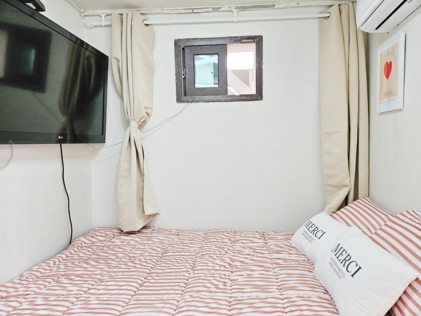 8 Hotel Seoul Exterior photo